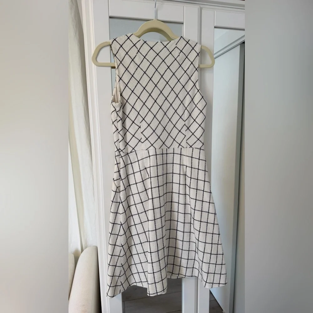 J Crew Tweed Dress in Windowpane Pattern - Picture 3 of 3